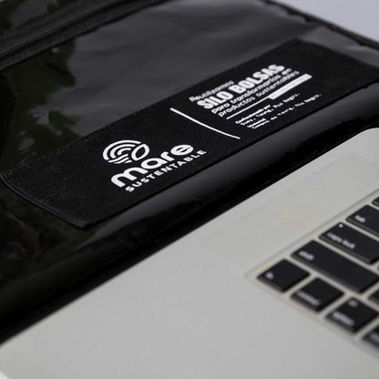 FUNDA NOTEBOOK